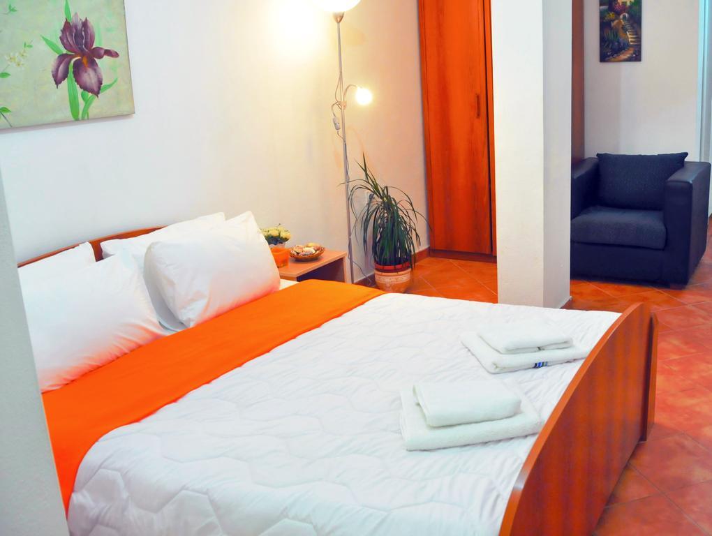 Pontino Apartments Улцин Стая снимка
