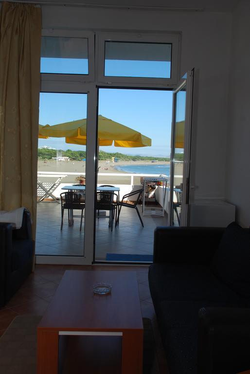 Pontino Apartments Улцин Екстериор снимка