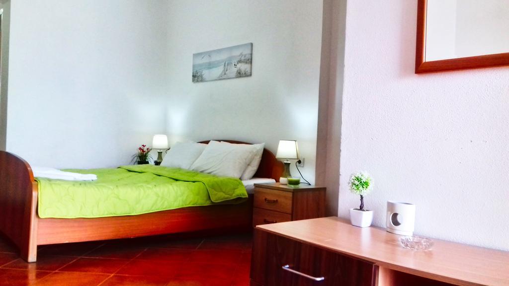 Pontino Apartments Улцин Екстериор снимка